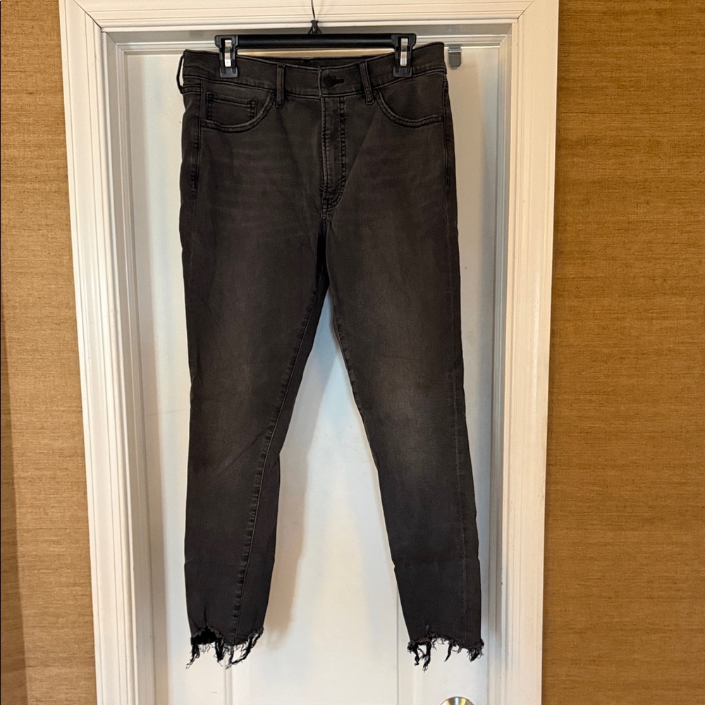 Express Women’s Charcoal Skinny Jeans